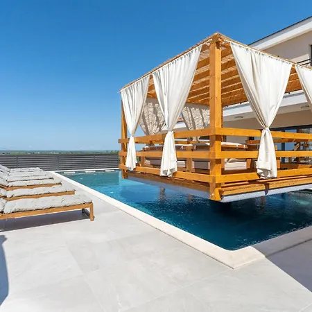 Gorgeous In Holiday home Vrana (Zadar)